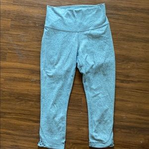 Lululemon mid-calf leggings